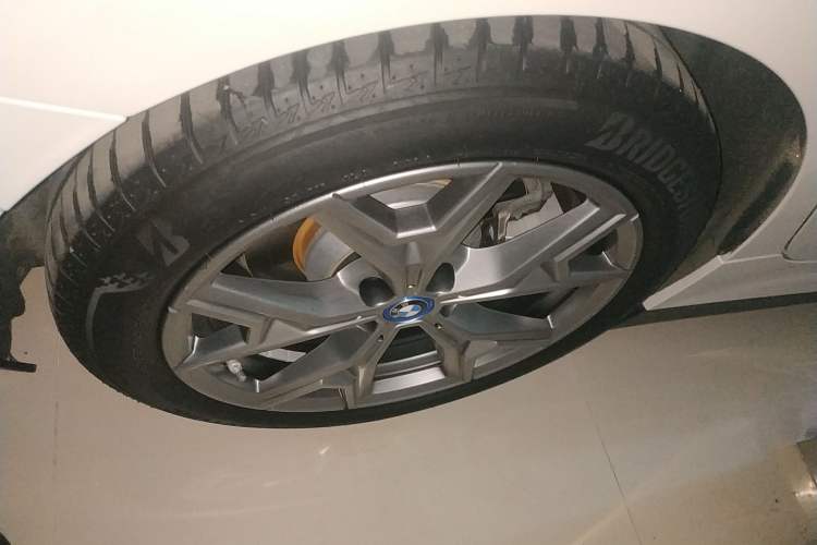 Used BMW i3 2024 eDrive 35 L Exterior 8