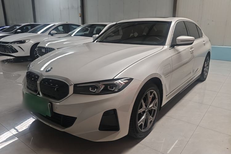Used BMW i3 2024 eDrive 35 L Guazi used car, China used car export, Used car for sale, Used BMW cars, Cheapest cars for sale, Electric vehicle, New energy car