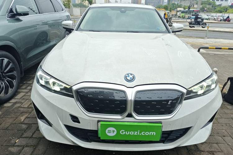 Used BMW i3 2024 eDrive 35 L Front