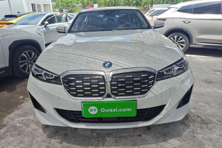 Used BMW i3 2024 eDrive 35 L Front