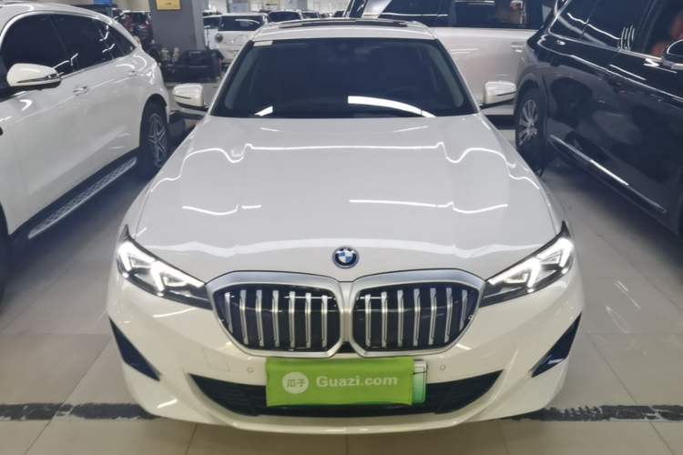 Used BMW i3 2024 eDrive 35 L Front