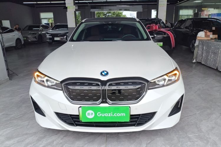 Used BMW i3 2024 eDrive 35 L Front