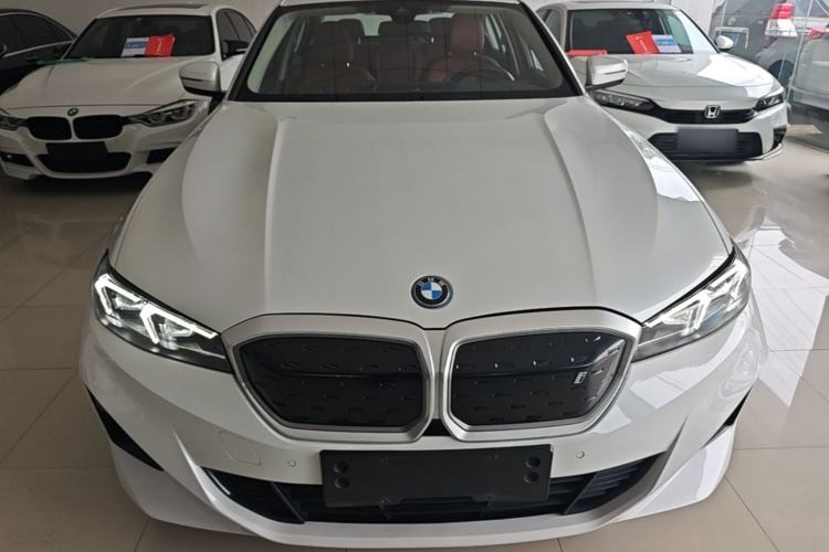 Used BMW i3 2024 eDrive 35 L Front