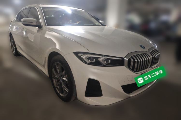 Used BMW i3 2024 eDrive 35 L Front Right 45 Deg