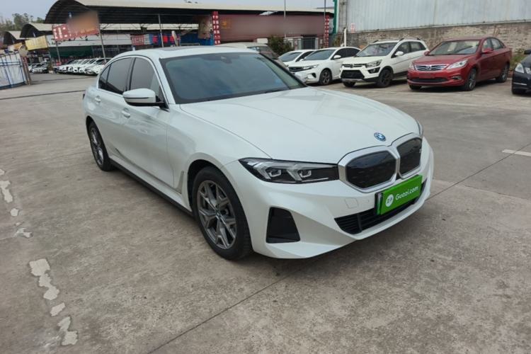 Used BMW i3 2024 eDrive 35 L Front Right 45 Deg