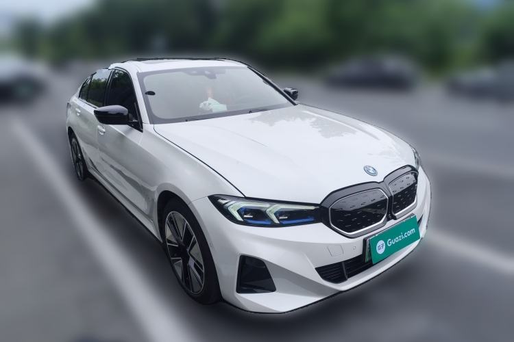 Used BMW i3 2024 eDrive 40 L Midnight Sports Package Front Right 45 Deg