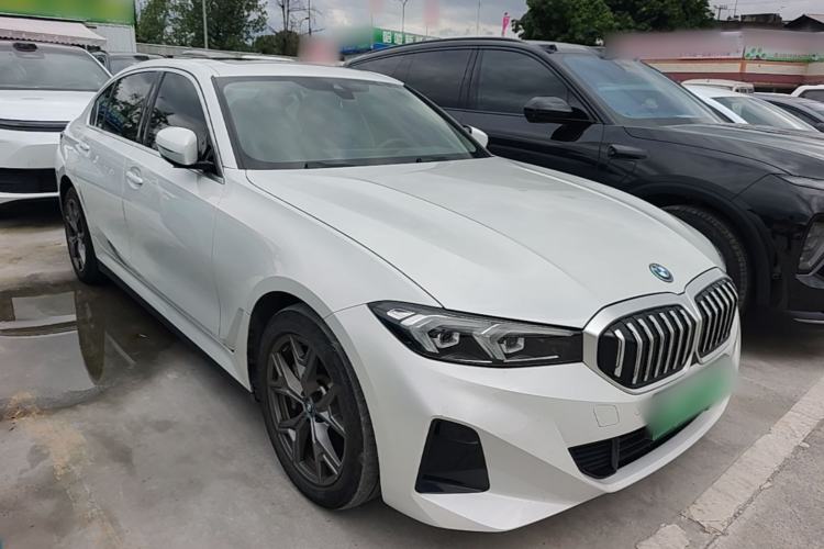 Used BMW i3 2024 eDrive 35 L Front Right 45 Deg