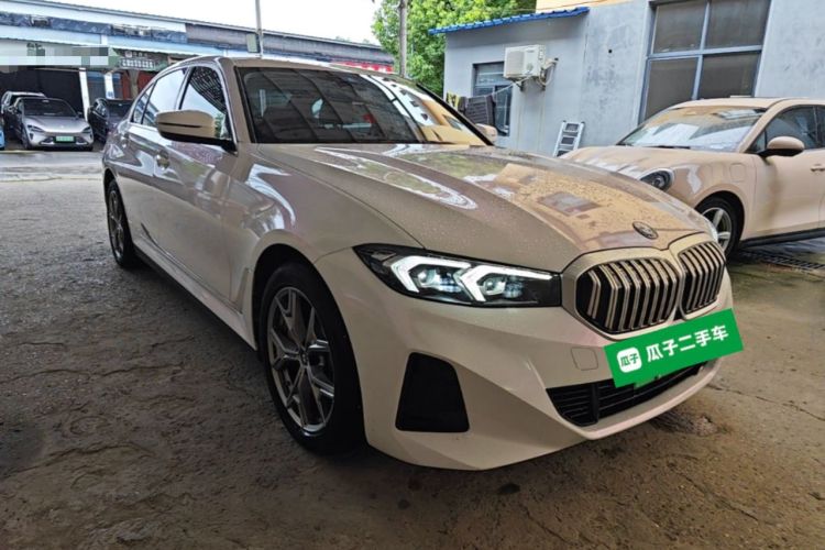 Used BMW i3 2024 eDrive 35 L Front Right 45 Deg