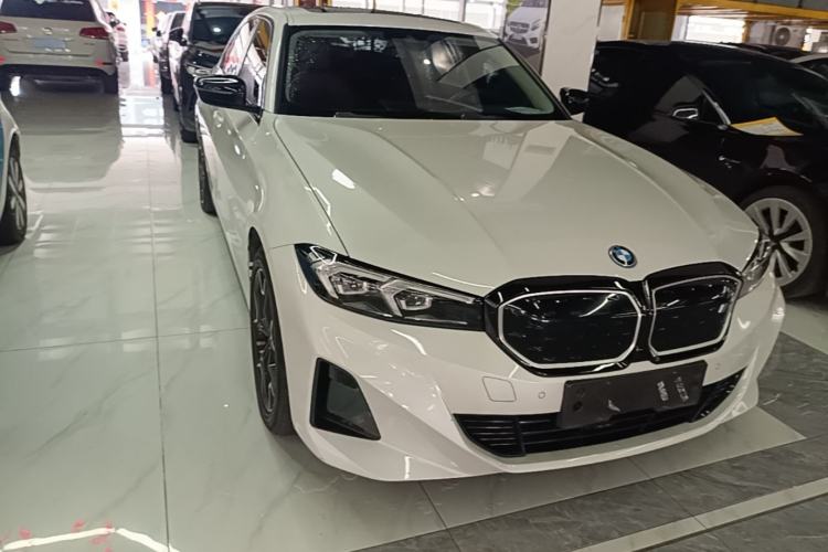 Used BMW i3 2024 eDrive 40 L Midnight Edition Front Right 45 Deg