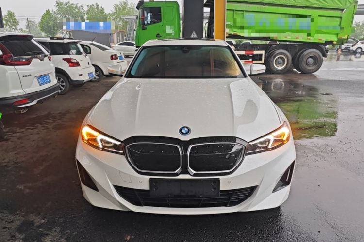 Used BMW i3 2024 eDrive 35 L Front