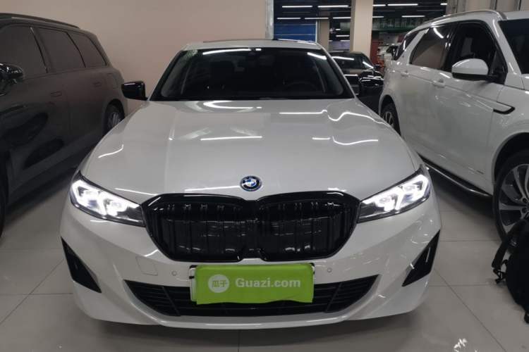 Used BMW i3 2024 eDrive 35 L Front