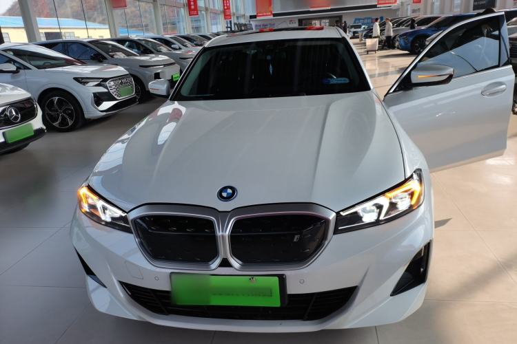 Used BMW i3 2024 eDrive 35 L Front