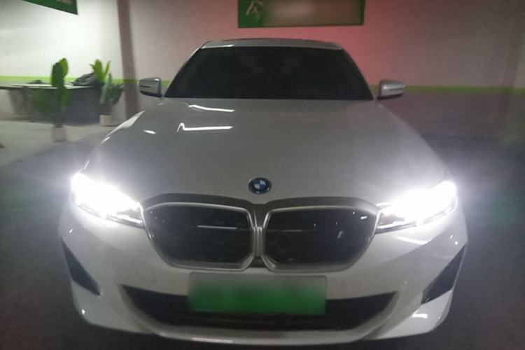 Used BMW i3 2024 eDrive 35 L Front
