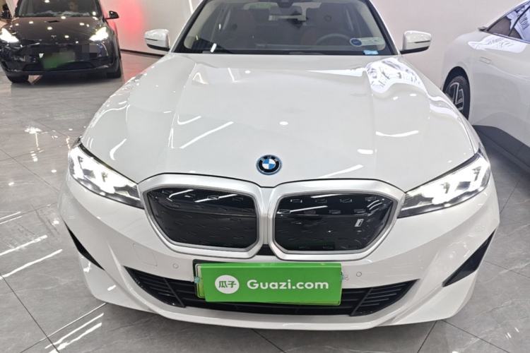 Used BMW i3 2024 eDrive 35 L Front