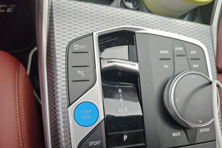 Used BMW i3 2024 eDrive 40 L Midnight Edition Gear Lever