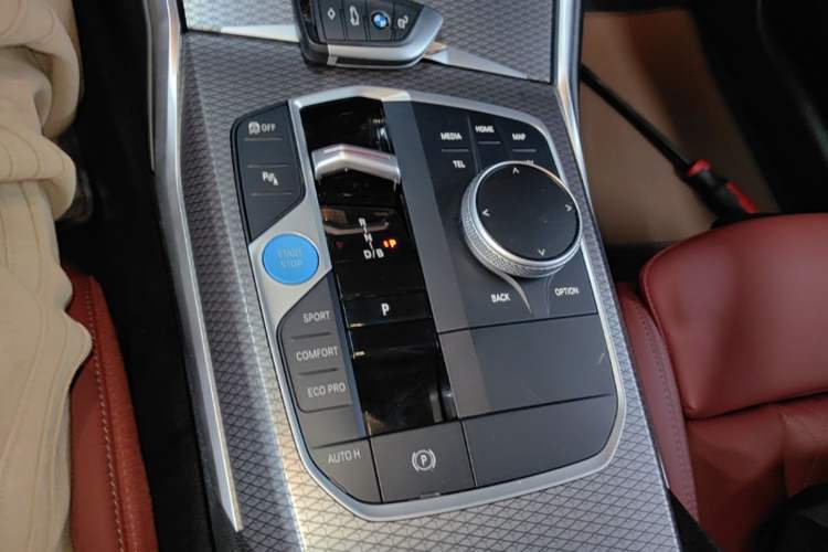 Used BMW i3 2024 eDrive 40 L Midnight Edition Gear Lever