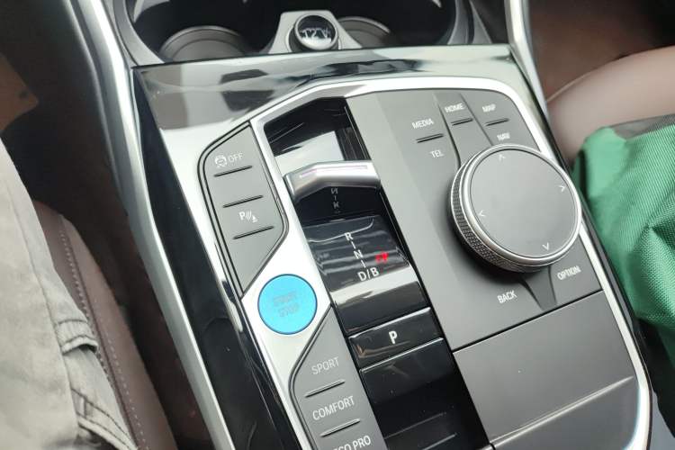 Used BMW i3 2024 eDrive 35 L Gear Lever