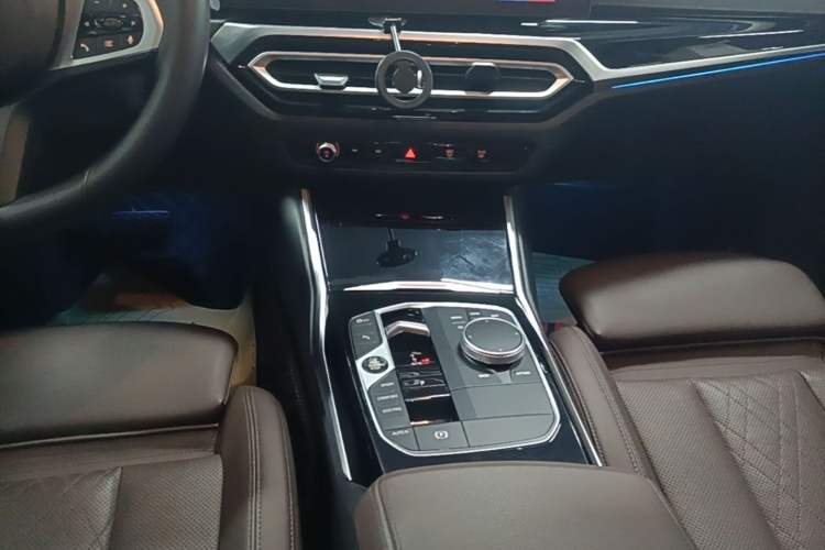 Used BMW i3 2024 eDrive 35 L Gear Lever