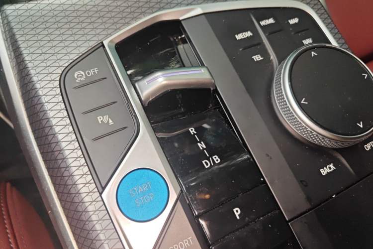 Used BMW i3 2024 eDrive 40 L Midnight Edition Gear Lever