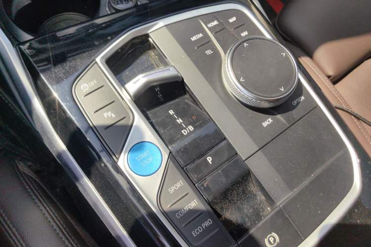 Used BMW i3 2024 eDrive 40 L Midnight Edition Gear Lever