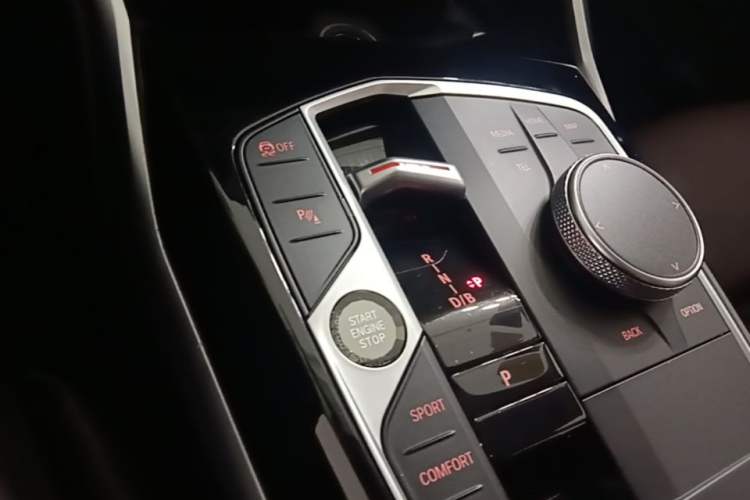 Used BMW i3 2024 eDrive 35 L Gear Lever