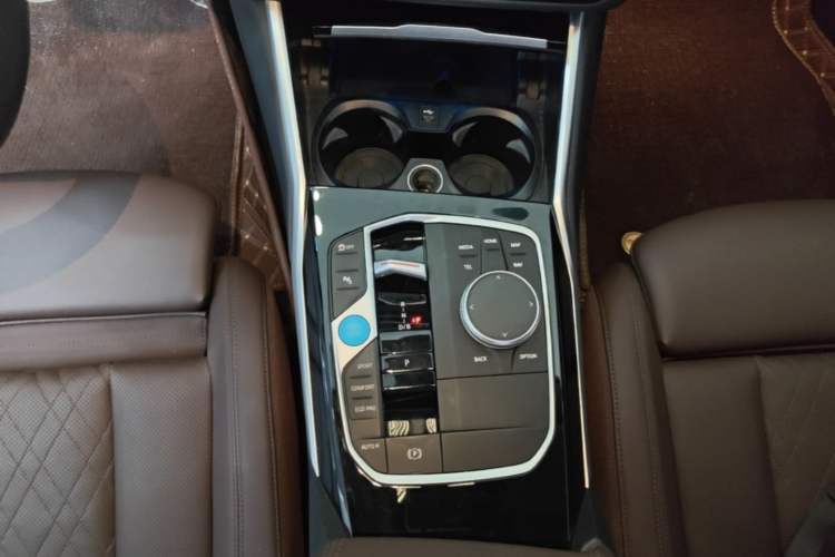 Used BMW i3 2024 eDrive 35 L Gear Lever