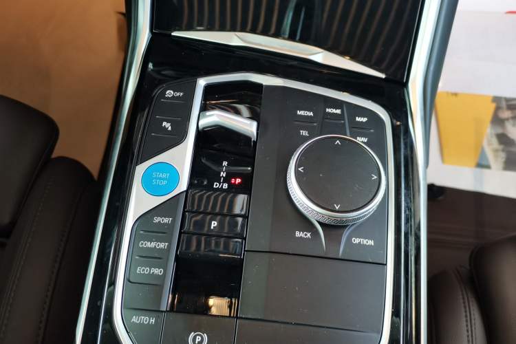 Used BMW i3 2024 eDrive 35 L Gear Lever
