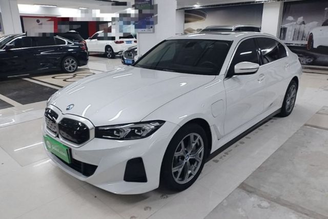 Ojetý BMW i3 2024 eDrive 35 L