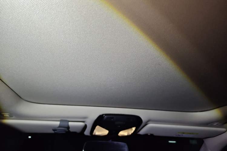 Used BMW i3 2024 eDrive 40 L Midnight Sports Package Headliner