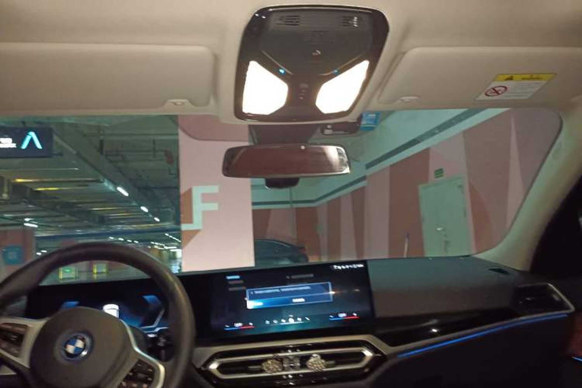 Used BMW i3 2024 eDrive 35 L Headliner