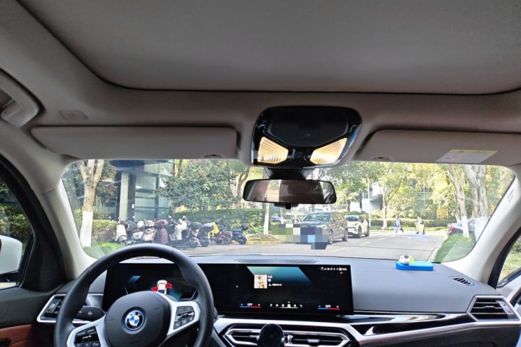 Used BMW i3 2024 eDrive 35 L Headliner