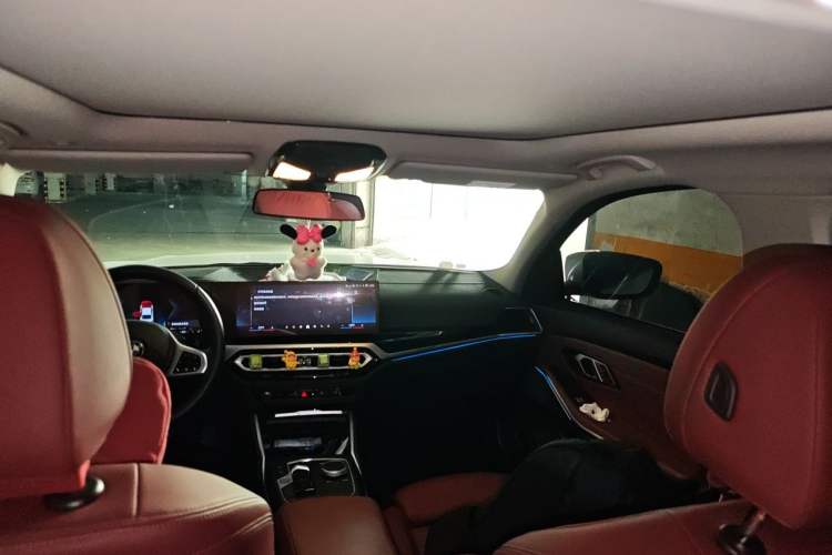 Used BMW i3 2024 eDrive 35 L Headliner