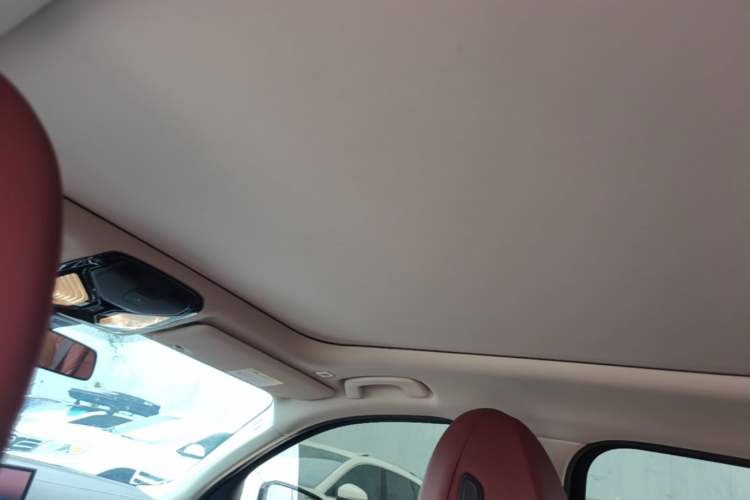 Used BMW i3 2024 eDrive 35 L Headliner