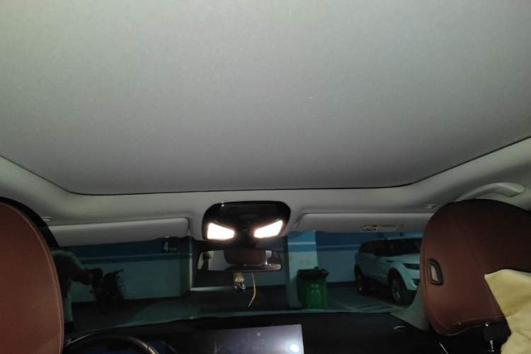 Used BMW i3 2024 eDrive 35 L Headliner