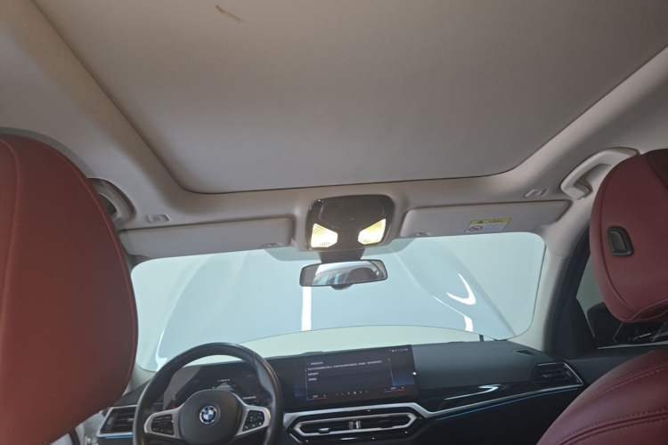 Used BMW i3 2024 eDrive 35 L Headliner