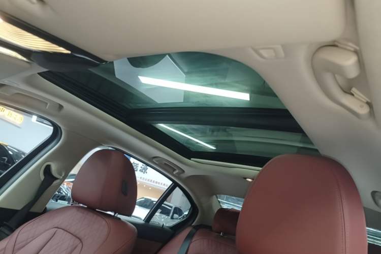 Used BMW i3 2024 eDrive 35 L Headliner