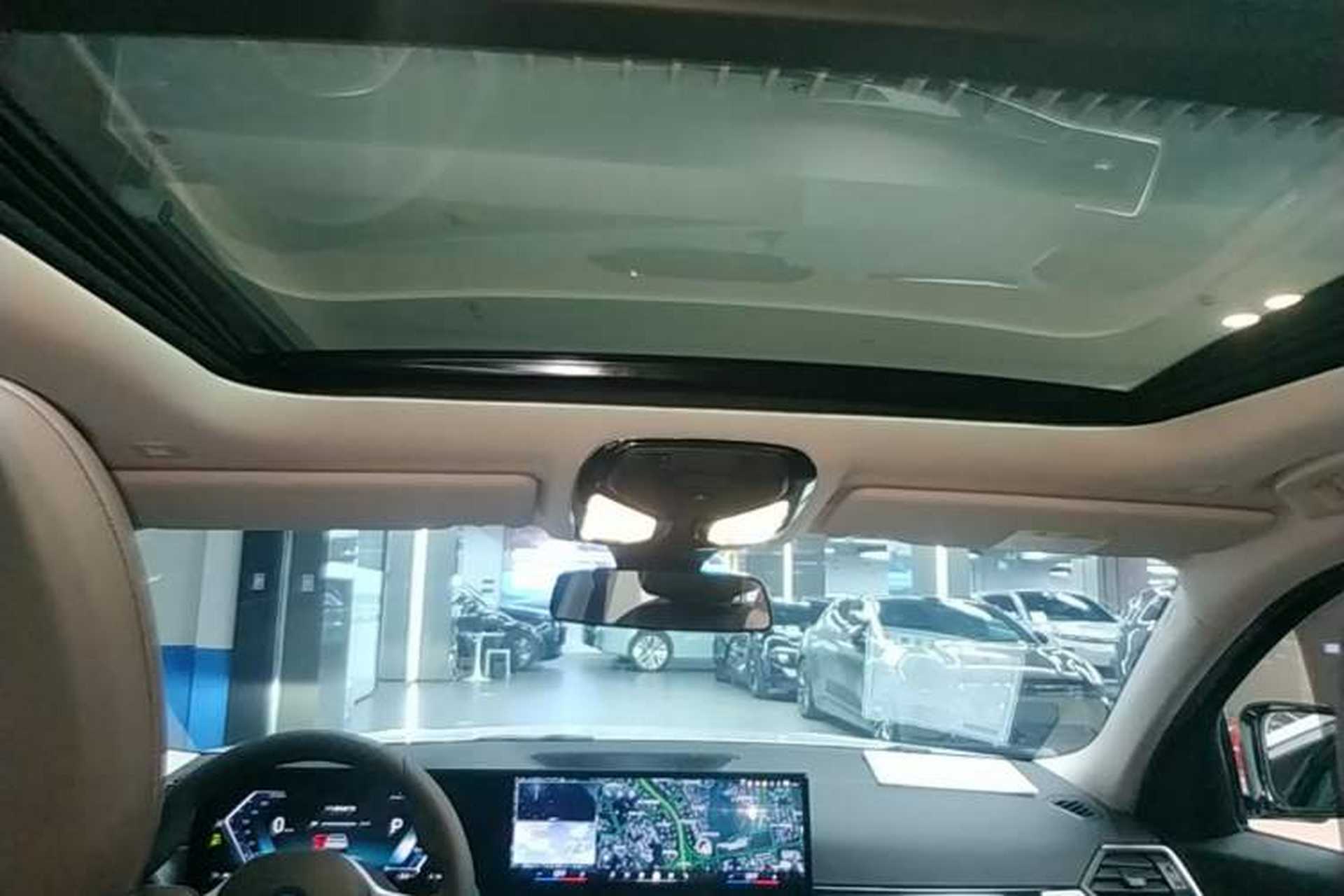 Used BMW i3 2024 eDrive 35 L Headliner
