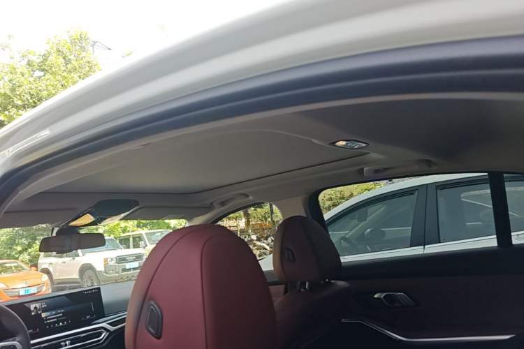 Used BMW i3 2024 eDrive 40 L Midnight Edition Headliner