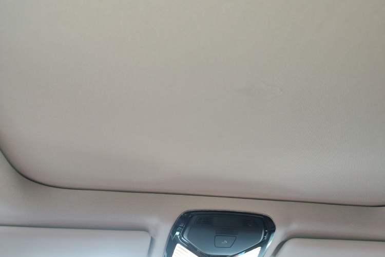 Used BMW i3 2024 eDrive 40 L Midnight Sports Package Headliner