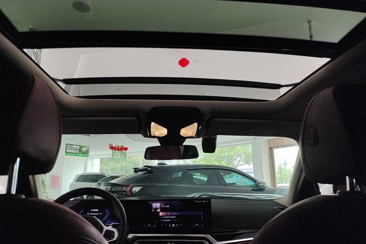 Used BMW i3 2024 eDrive 35 L Headliner