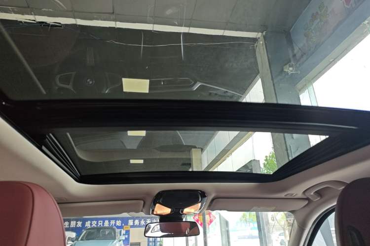 Used BMW i3 2024 eDrive 35 L Headliner