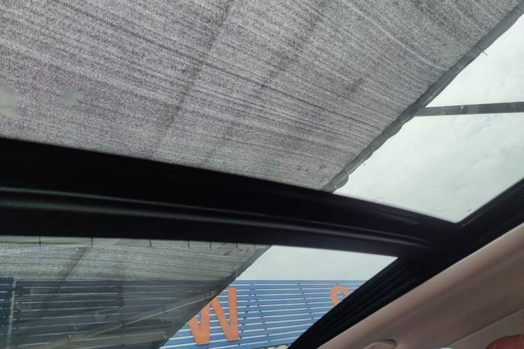 Used BMW i3 2024 eDrive 35 L Headliner