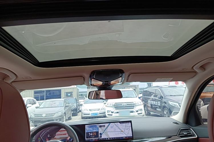 Used BMW i3 2024 eDrive 35 L Headliner