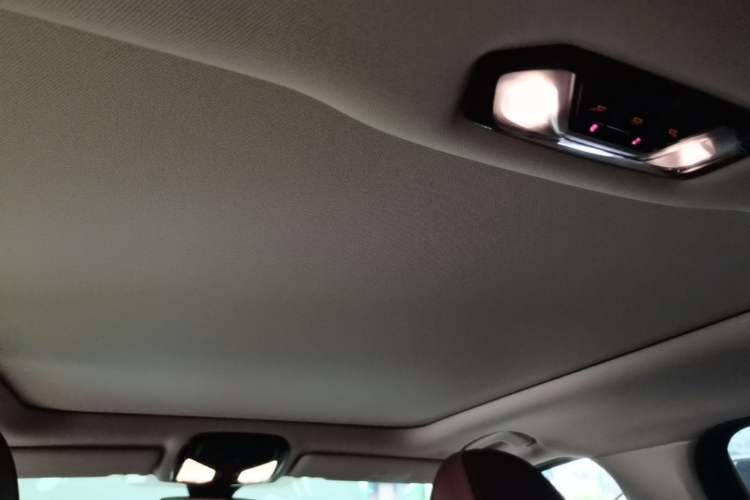 Used BMW i3 2024 eDrive 35 L Headliner
