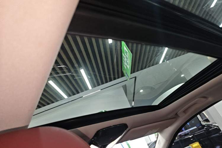 Used BMW i3 2024 eDrive 35 L Headliner