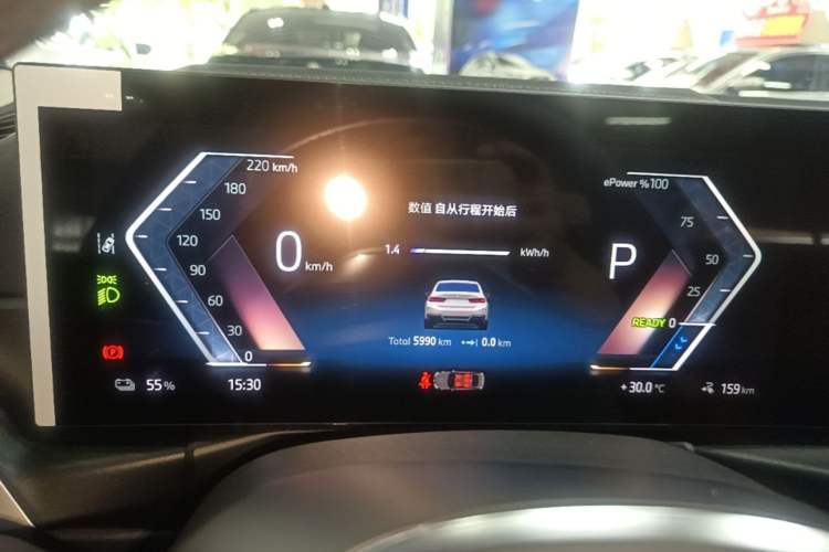 Used BMW i3 2024 eDrive 35 L Instrument Cluster