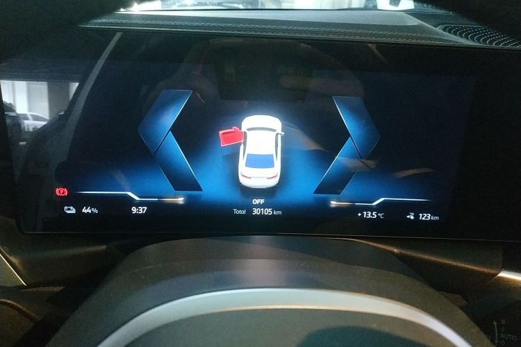 Used BMW i3 2024 eDrive 35 L Instrument Cluster