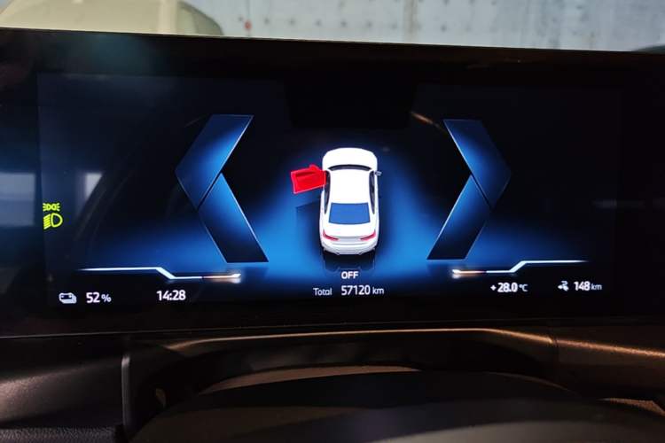 Used BMW i3 2024 eDrive 40 L Midnight Edition Instrument Cluster