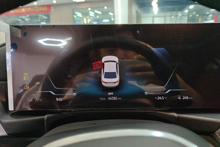 Used BMW i3 2024 eDrive 35 L Instrument Cluster