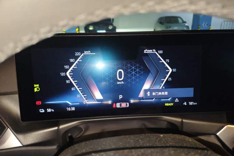 Used BMW i3 2024 eDrive 35 L Instrument Cluster